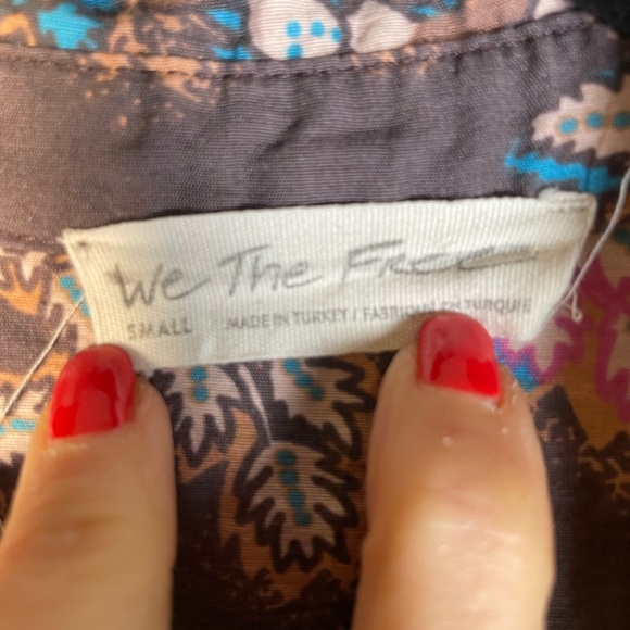 We The Free People Poolside Boyfriend Paisley Button Down Shirt Women’s Sz S - Picture 16 of 16